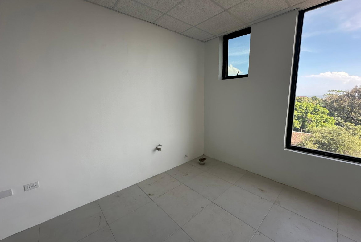 Fifth image of 306- Mountain View Avenue in Kingston 6, St. Andrew, Jamaica - property is For Rent