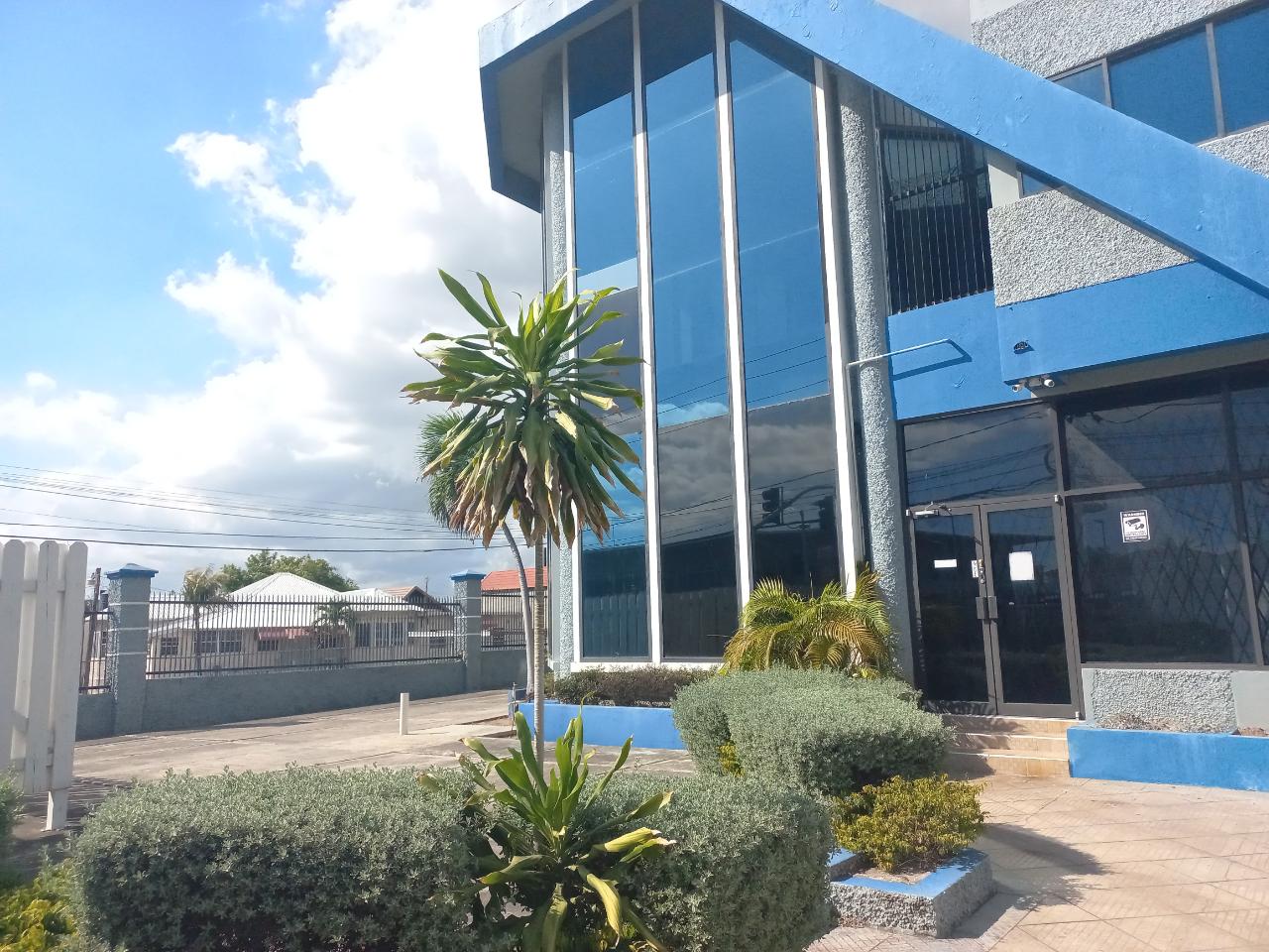 Second image of A2-12 1/2 Hope Road, Kingston 10 in Kingston 10, St. Andrew, Jamaica - property is For Rent