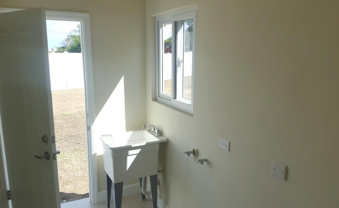 Tenth image of 65-33 Oceanpointe in Lucea, Hanover, Jamaica - property is For Rent