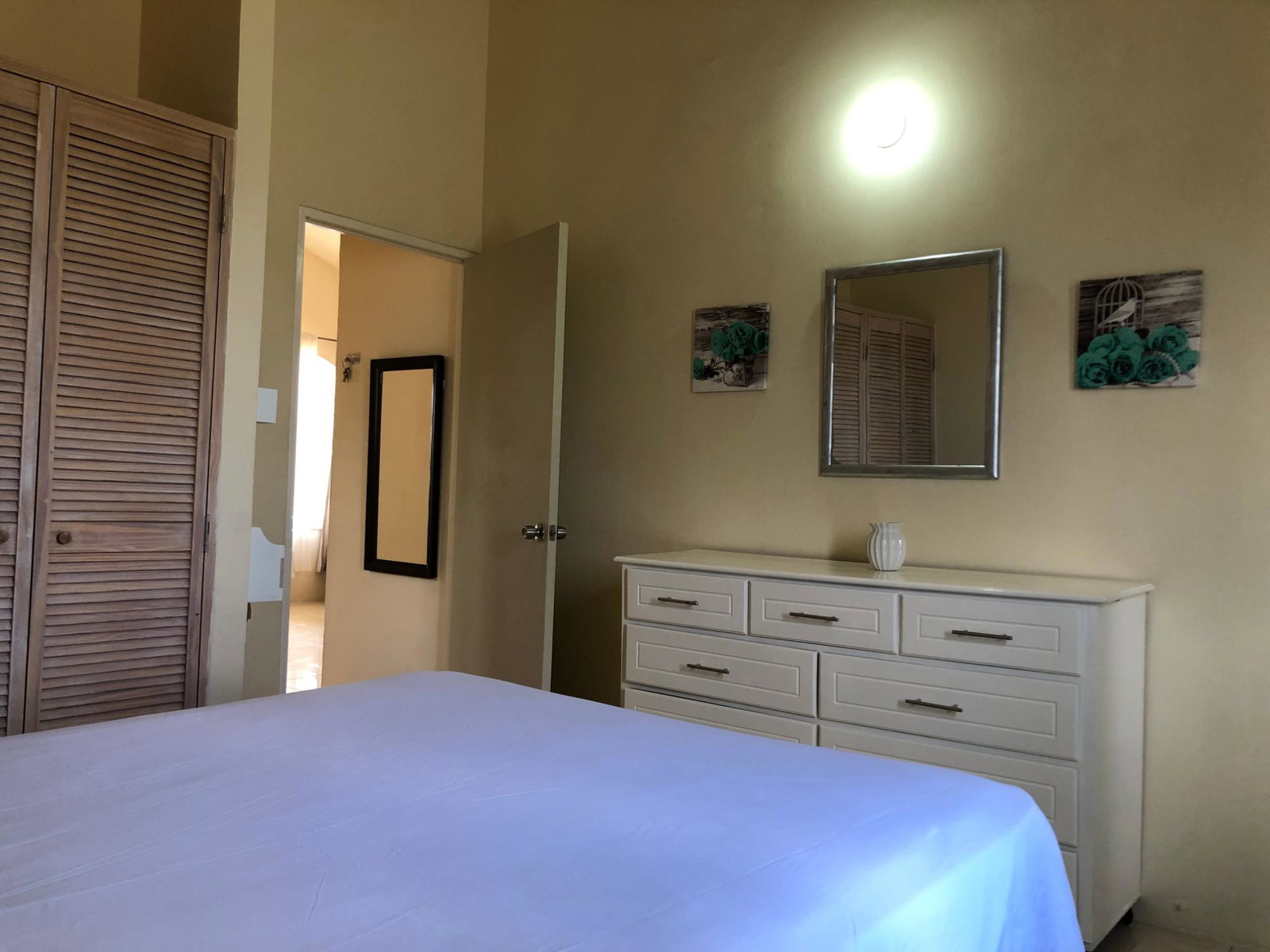 Twenty-First image of 568 Starfish Crescent in Phoenix Park, St. Catherine, Jamaica - property is For Rent