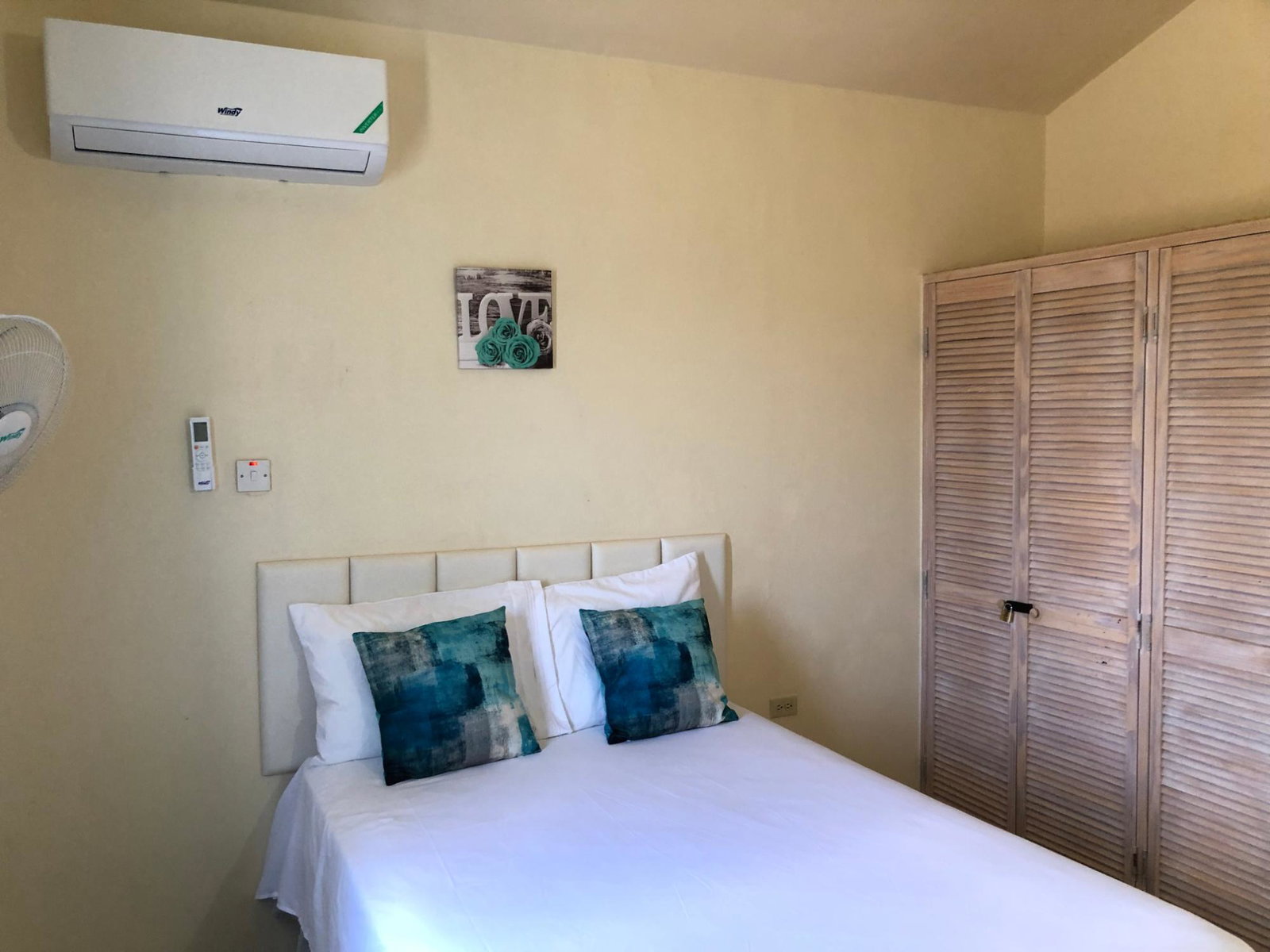 Twenty-Second image of 568 Starfish Crescent in Phoenix Park, St. Catherine, Jamaica - property is For Rent