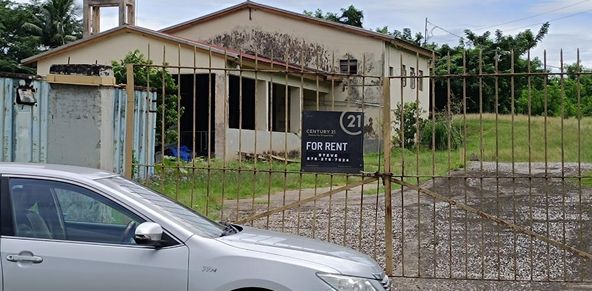 Eighth image of Barton's, Maggotty in Bartons, St. Elizabeth, Jamaica - property is For Rent