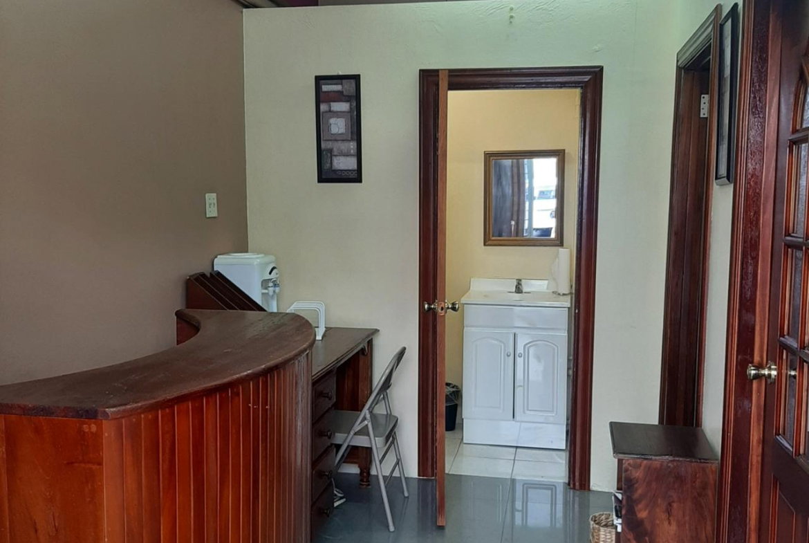 Fourth image of 11-4 Lismore Avenue in Kingston 5, St. Andrew, Jamaica - property is For Sale