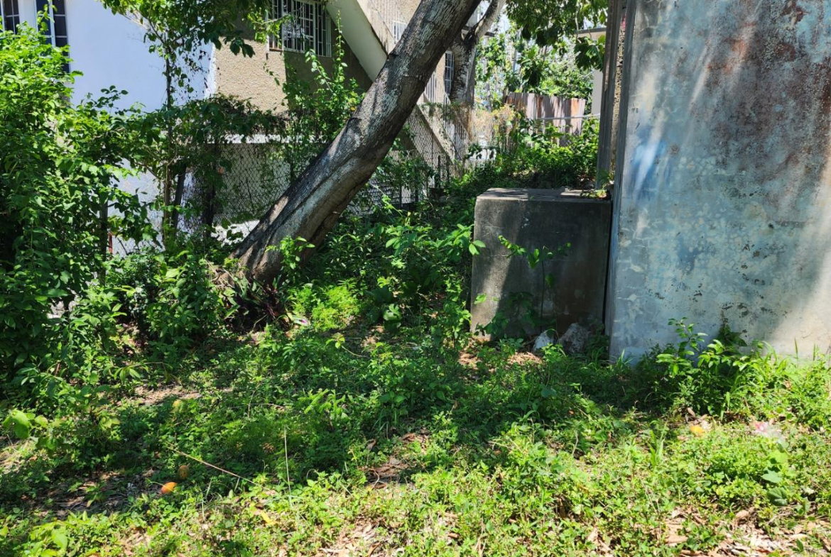 Tenth image of Lot 93 Cornwall Gardens in Mount Salem, St. James, Jamaica - property is For Sale
