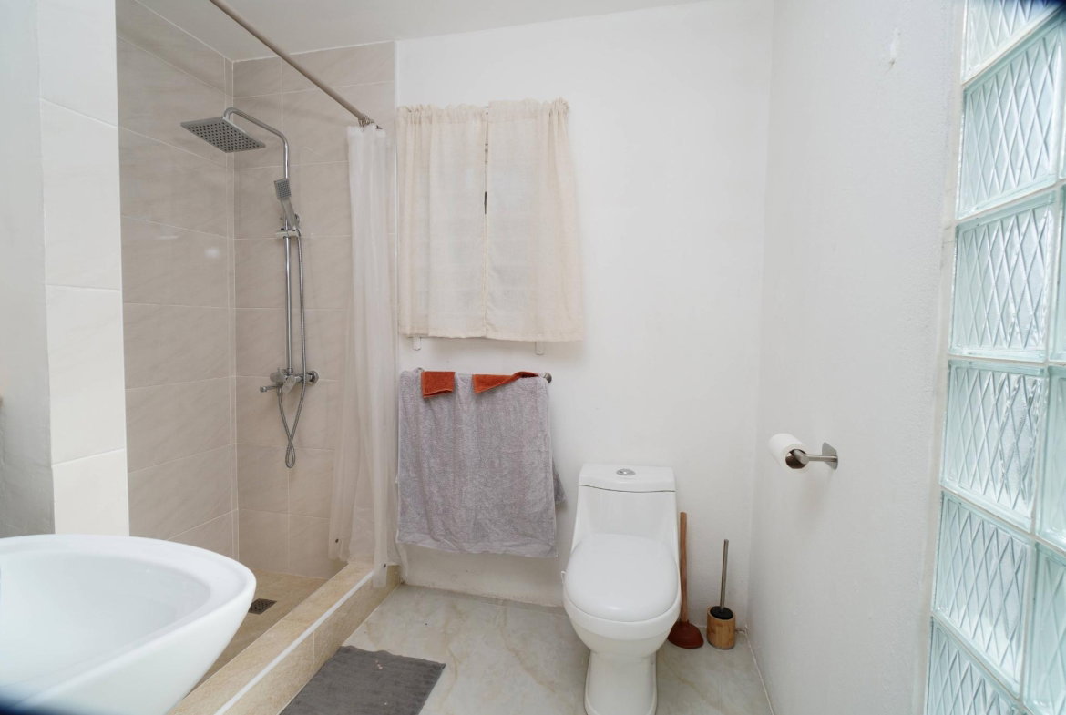 Fourth image of 7 Alexander in Kingston 1, Kingston, Jamaica - property is For Sale