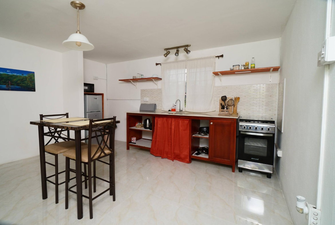 Eighth image of 7 Alexander in Kingston 1, Kingston, Jamaica - property is For Sale