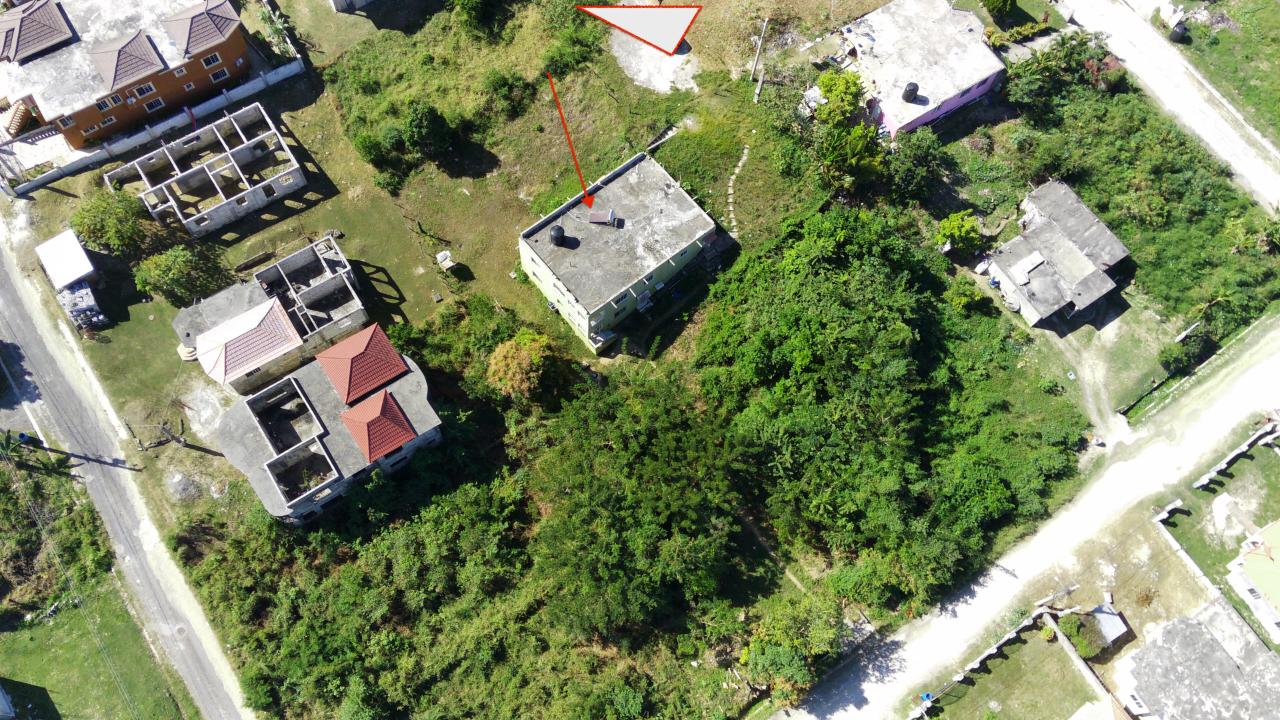 For-Sale-Split-Level-House-in-Luana-St.-Elizabeth-Jamaica Second image of 115 Luana Pen in Black River, St. Elizabeth, Jamaica - property is For Sale