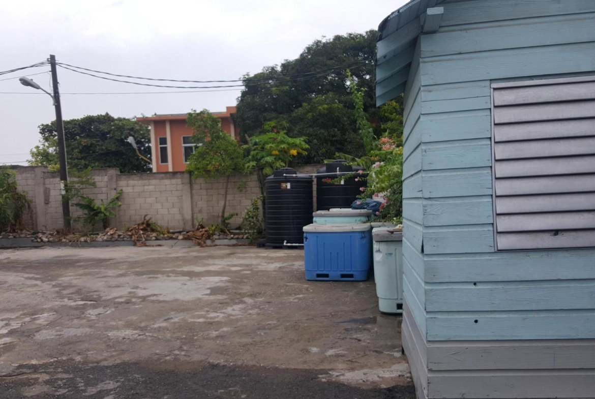 Eighth image of 2a Mountain View Avenue in KINGSTON, Kingston, Jamaica - property is For Sale