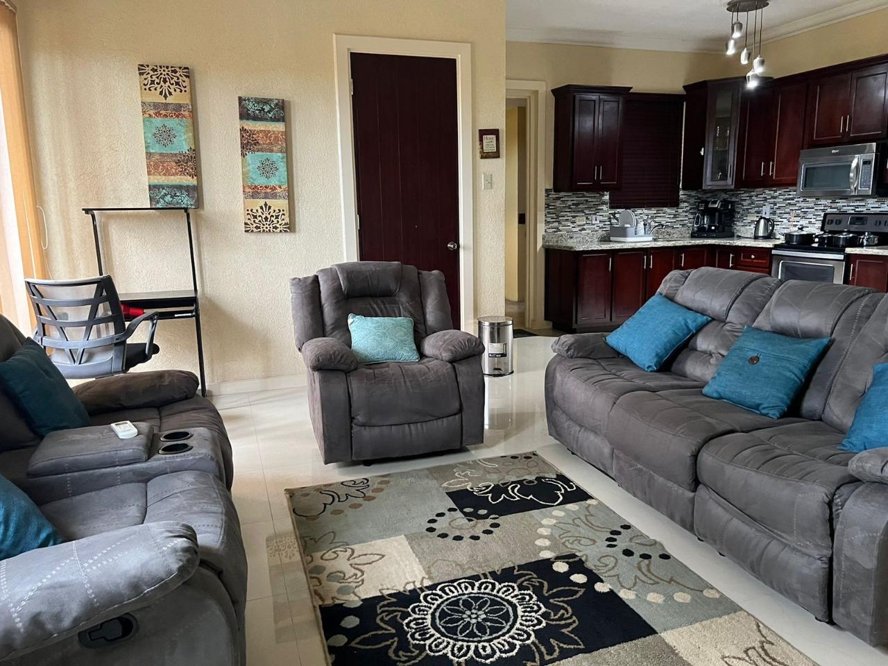 Fully-Furnished-1-Bedroom-Apartment-for-Sale-in-St.-Andrew-Jamaica Seventeenth image of 41-9 And 11 Washington Drive in Kingston 10, St. Andrew, Jamaica - property is For Sale