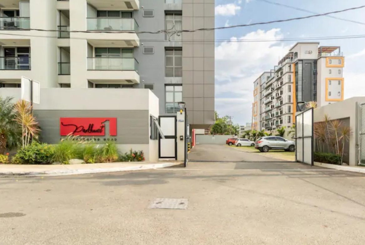 Second image of 108-11a Waterloo Road, Kingston 1 in Kingston 10, St. Andrew, Jamaica - property is For Rent
