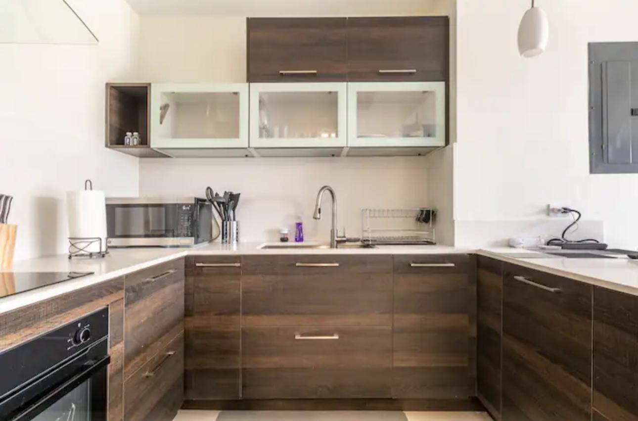 Fully-Furnished-2-Bedroom-Apartment-for-Rent-in-Kingston-Jamaica Seventh image of 108-11a Waterloo Road, Kingston 1 in Kingston 10, St. Andrew, Jamaica - property is For Rent