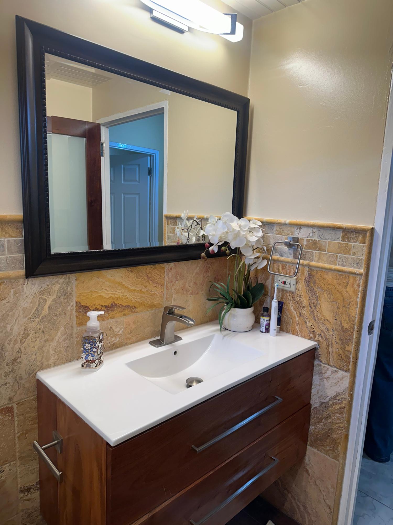 Fully-Furnished-2-Bedroom-House-for-Rent-in-Emerald-Estates-St.-Mary Thirteenth image of 40- Huddersfield in Tower Isle, St. Mary, Jamaica - property is For Rent