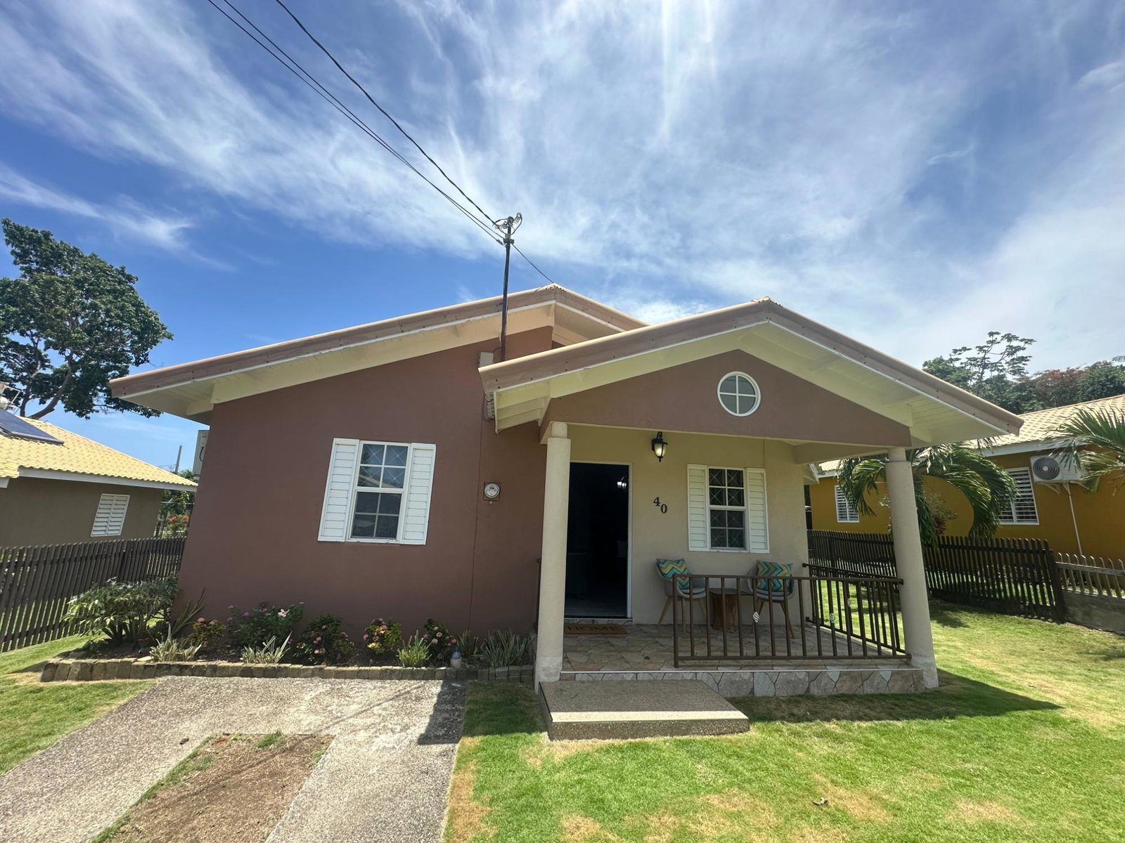 Fully-Furnished-2-Bedroom-House-for-Rent-in-Emerald-Estates-St.-Mary Fifteenth image of 40- Huddersfield in Tower Isle, St. Mary, Jamaica - property is For Rent