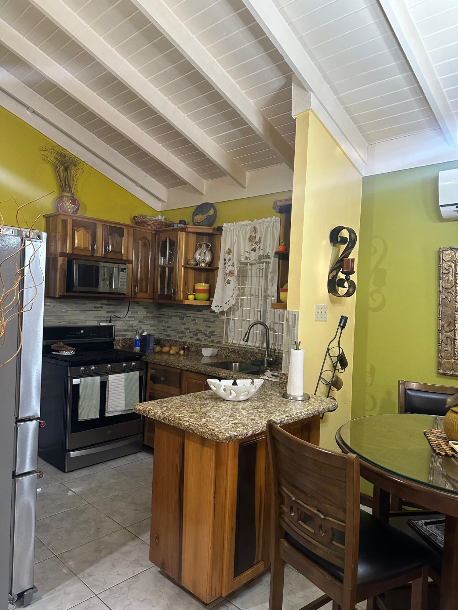 Fully-Furnished-2-Bedroom-House-for-Rent-in-Emerald-Estates-St.-Mary Fourth image of 40- Huddersfield in Tower Isle, St. Mary, Jamaica - property is For Rent