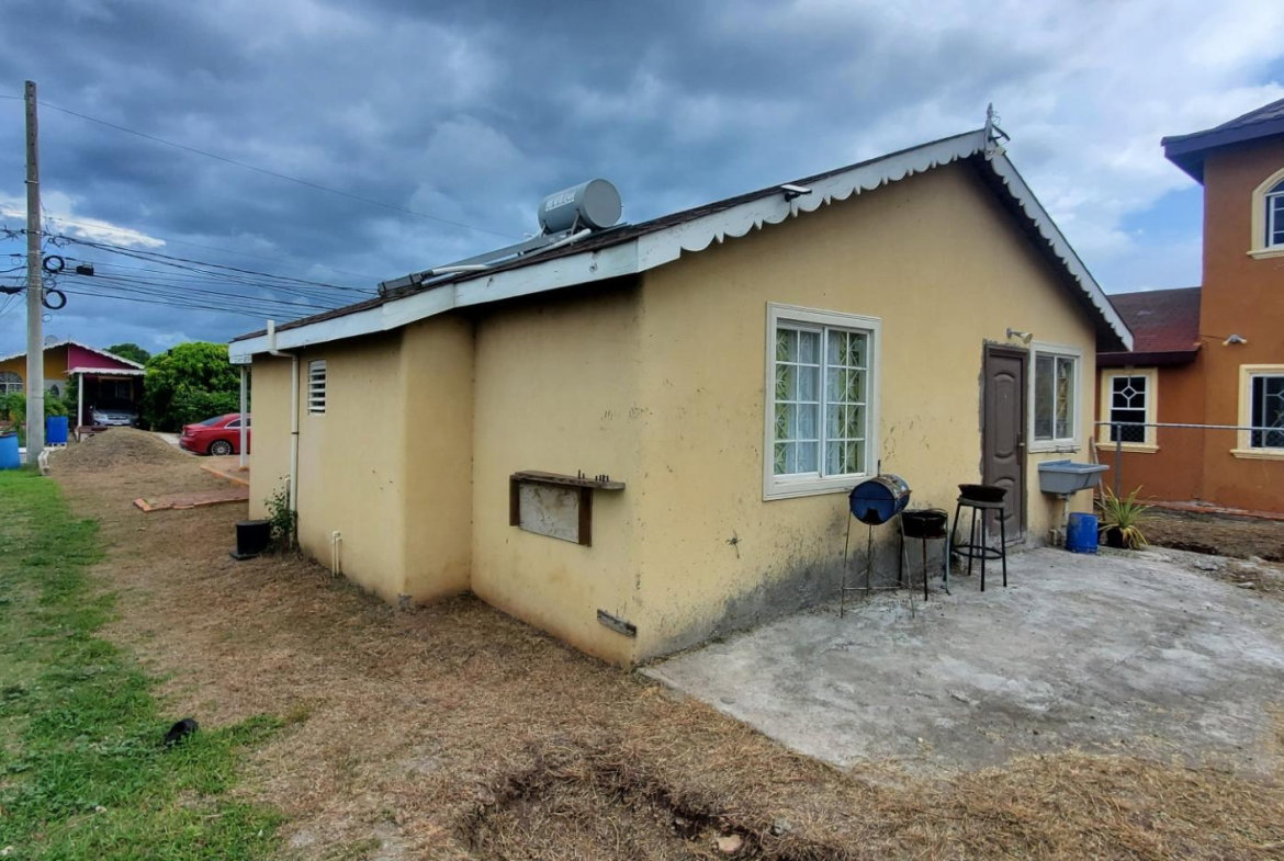 Seventh image of Lot 404-28 Seamount Circle, New Harb in New Harbour Village, St. Catherine, Jamaica - property is For Rent