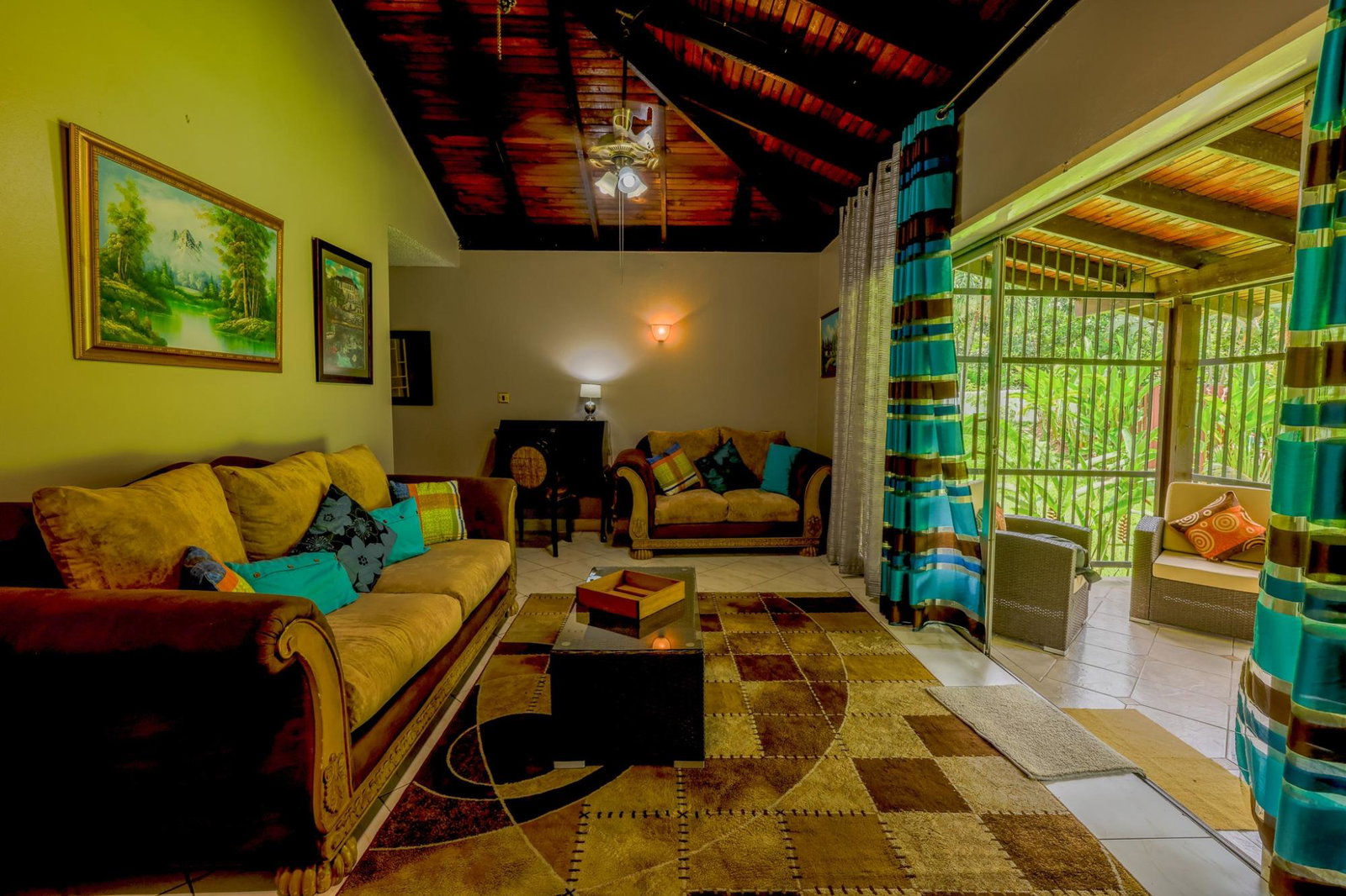 Fifth image of 12 Long Lane in Kingston 8, St. Andrew, Jamaica - property is For Rent