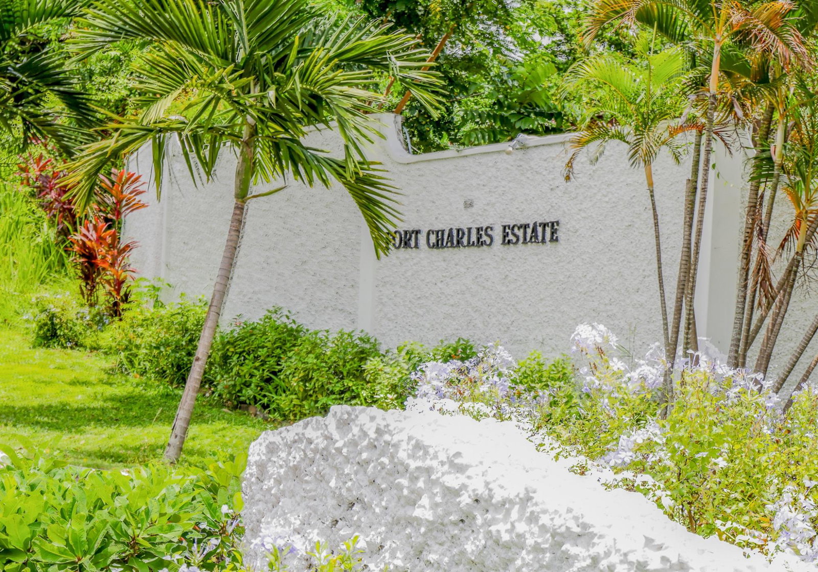First image of 12 Long Lane in Kingston 8, St. Andrew, Jamaica - property is For Rent