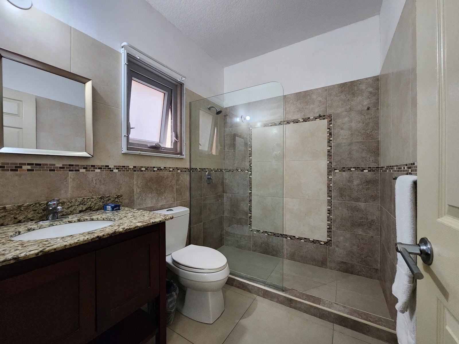 Twelfth image of 10-15 Ottawa Avenue in Kingston 6, St. Andrew, Jamaica - property is For Rent