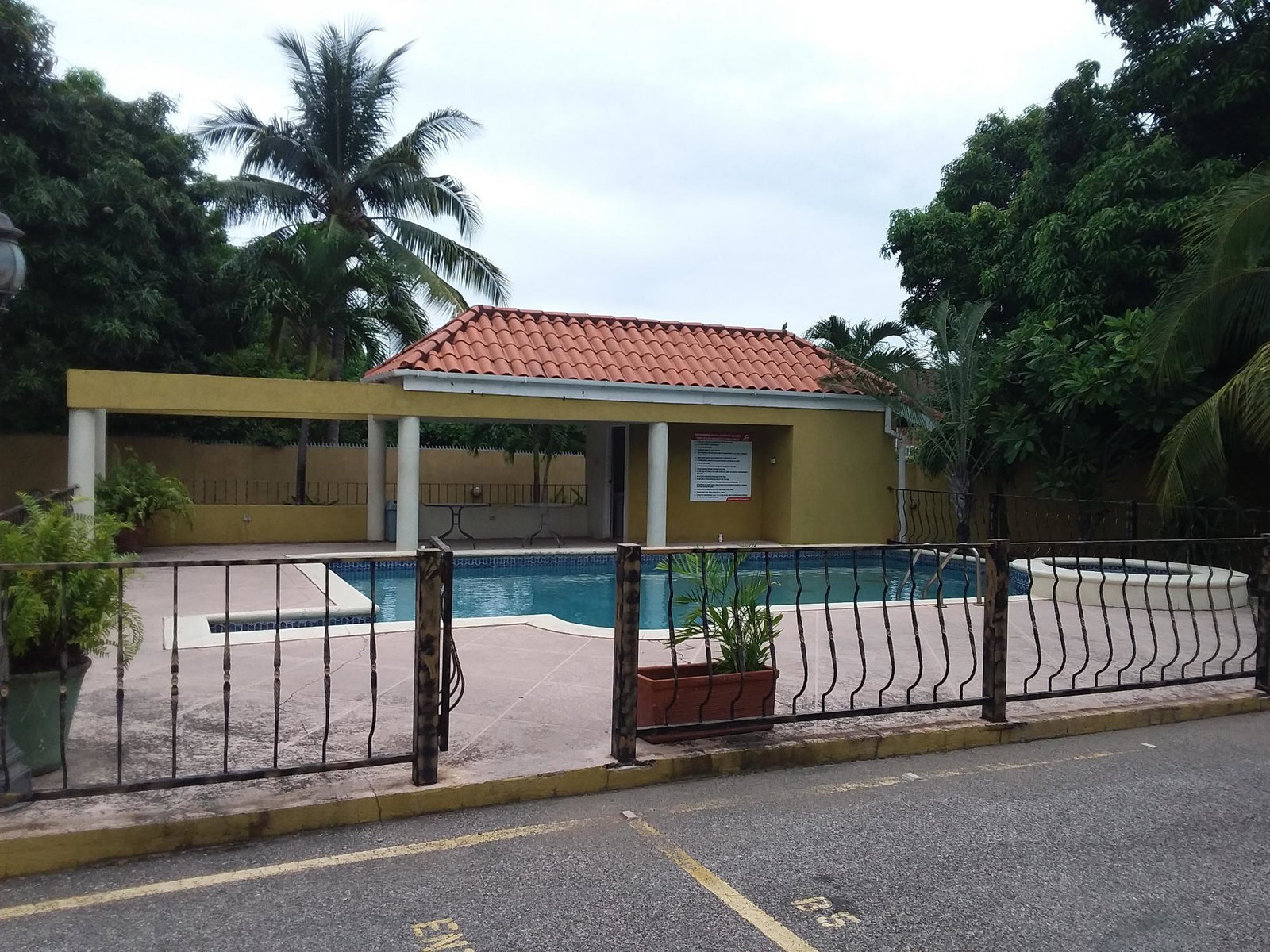 Sixteenth image of E4-11 Seaview Avenue in Kingston 6, St. Andrew, Jamaica - property is For Rent