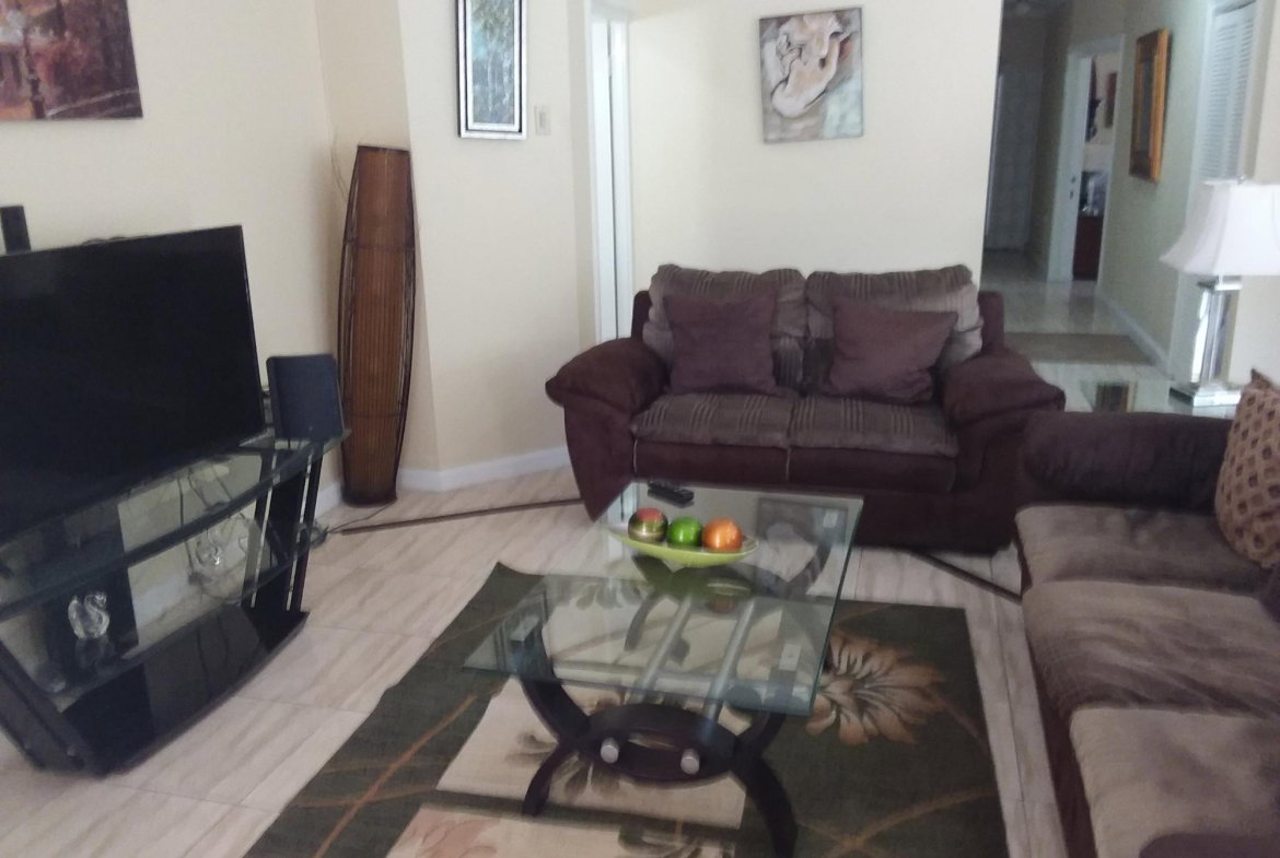 Sixth image of E4-11 Seaview Avenue in Kingston 6, St. Andrew, Jamaica - property is For Rent