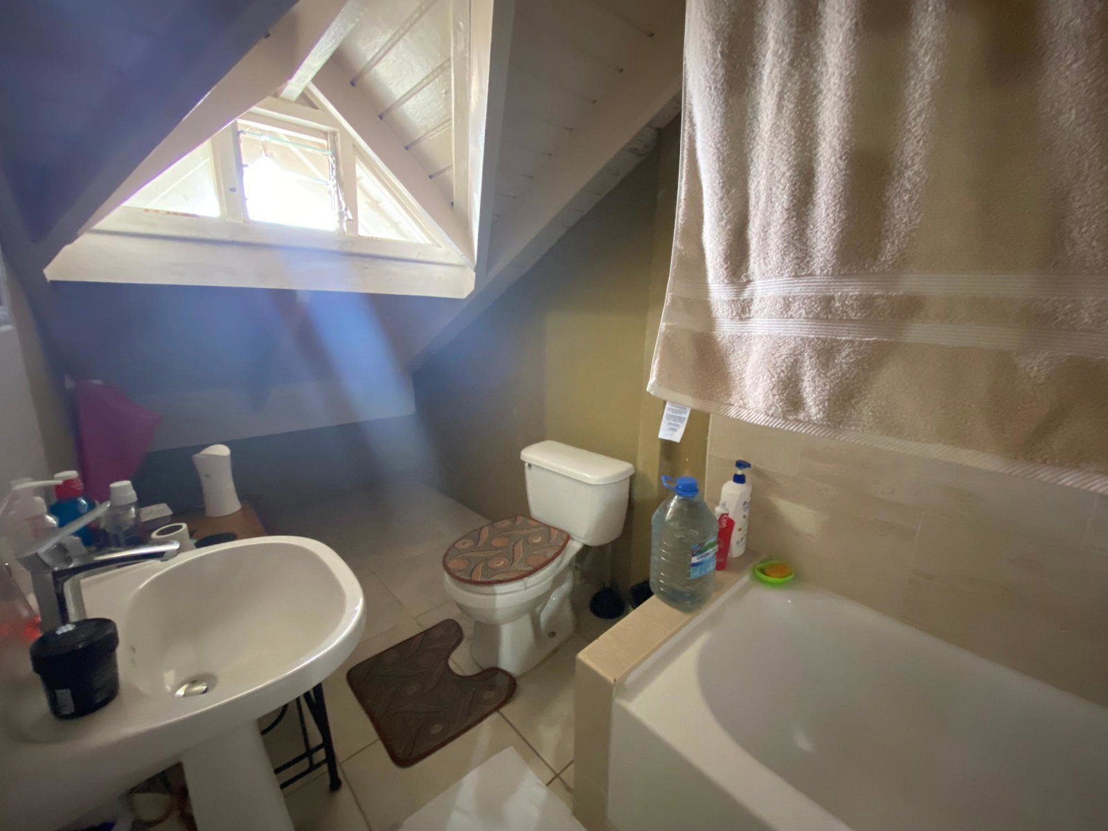 Seventeenth image of 35-19 Kensington Crescent in Kingston 5, St. Andrew, Jamaica - property is For Sale