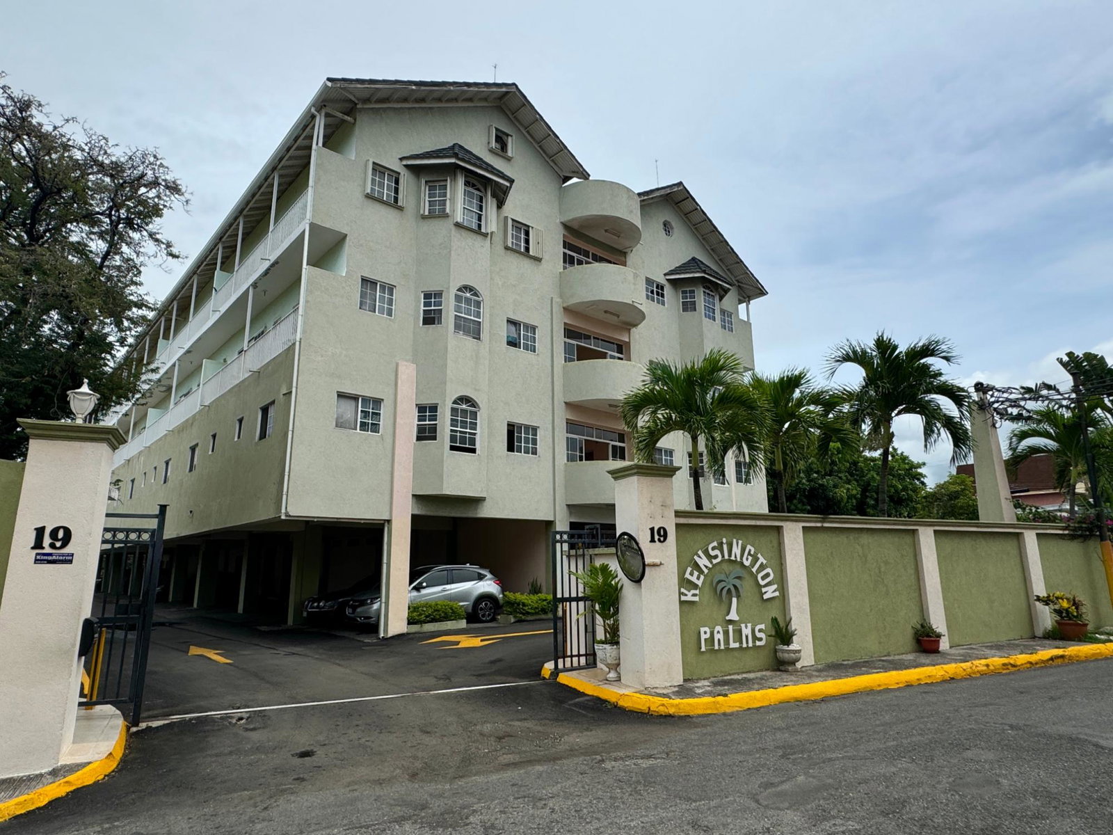Third image of 35-19 Kensington Crescent in Kingston 5, St. Andrew, Jamaica - property is For Sale