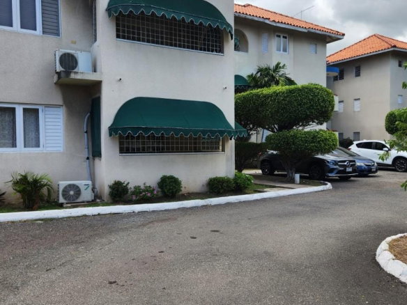 First image of Abbeydale Road in Kingston 10, St. Andrew, Jamaica - property is For Rent