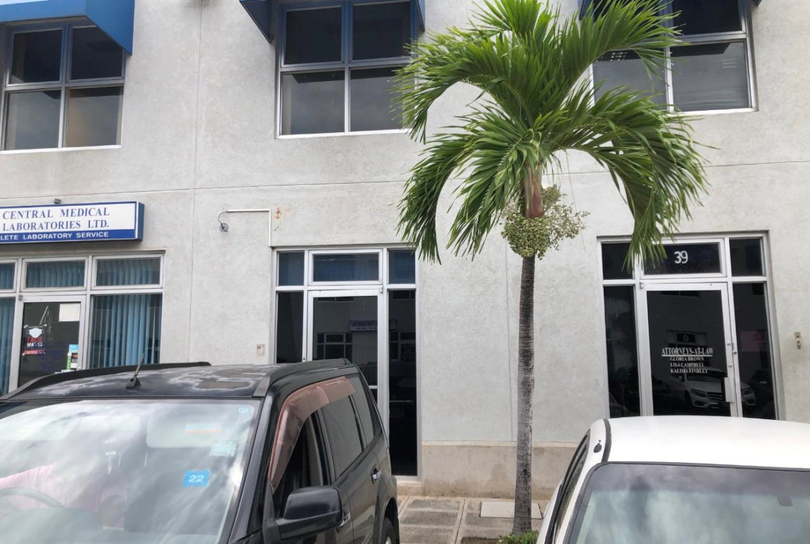 Fourth image of 15- Hope Road in Kingston 10, St. Andrew, Jamaica - property is For Rent