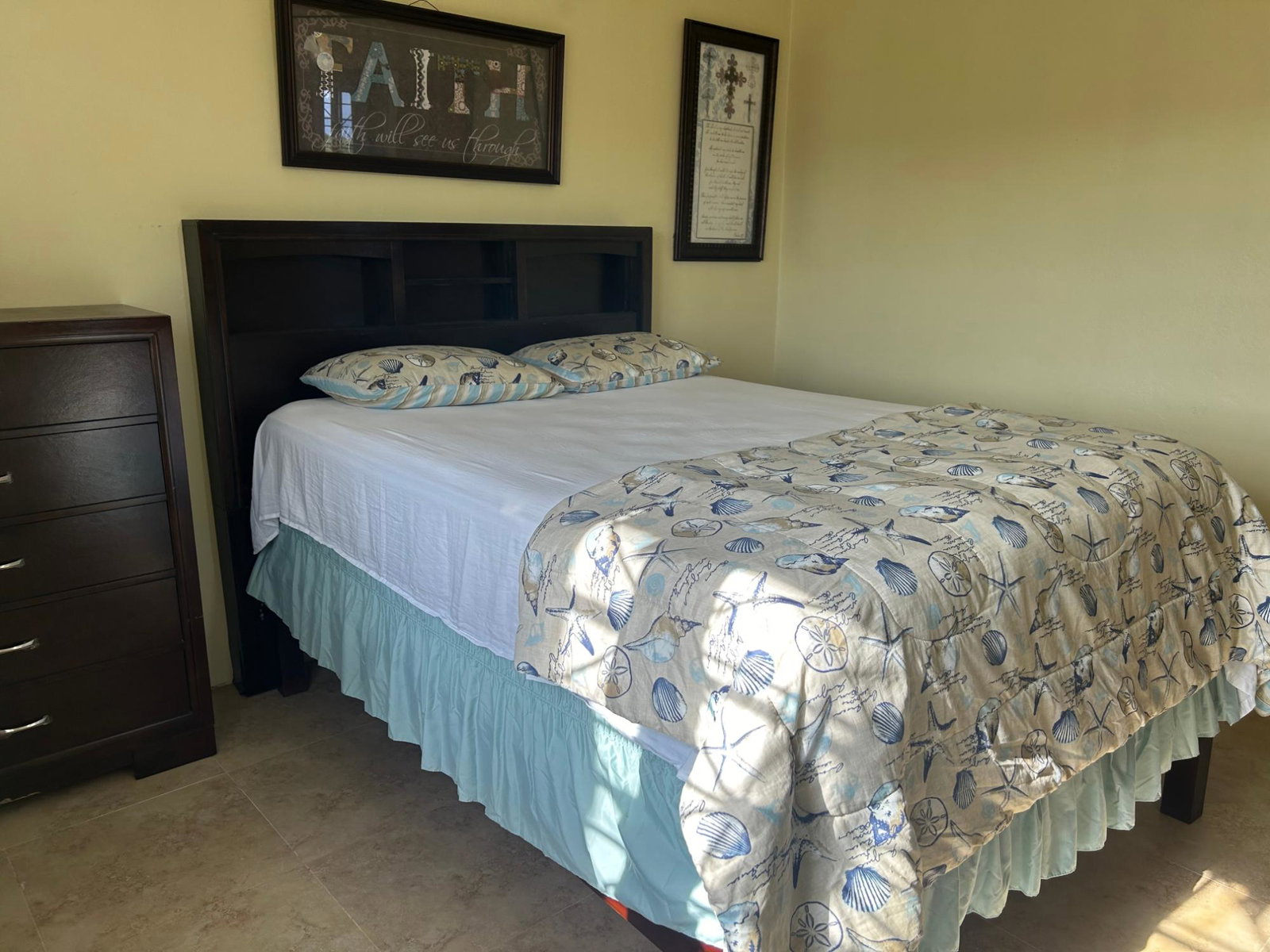 Fifth image of 5 Exchange Road, Ocho Rios in Exchange, St. Ann, Jamaica - property is For Rent