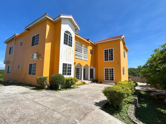 First image of 5 Exchange Road, Ocho Rios in Exchange, St. Ann, Jamaica - property is For Rent