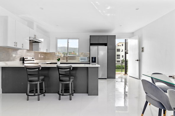 Fourth image of 2 Ottawa Avenue in Kingston 6, St. Andrew, Jamaica - property is For Rent