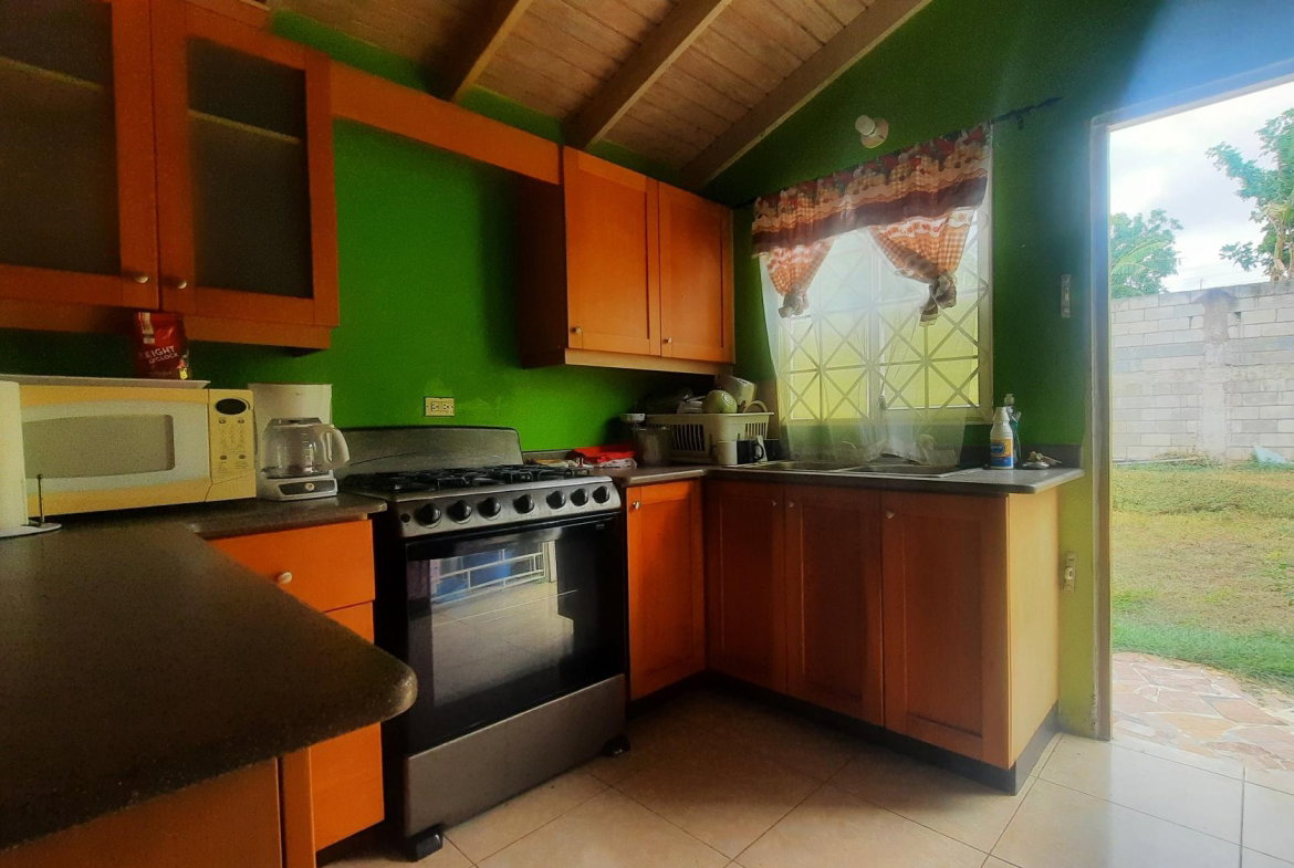 Fourth image of 472 Poinciana Drive in FLORENCE HALL VILLAGE, Trelawny, Jamaica - property is For Rent
