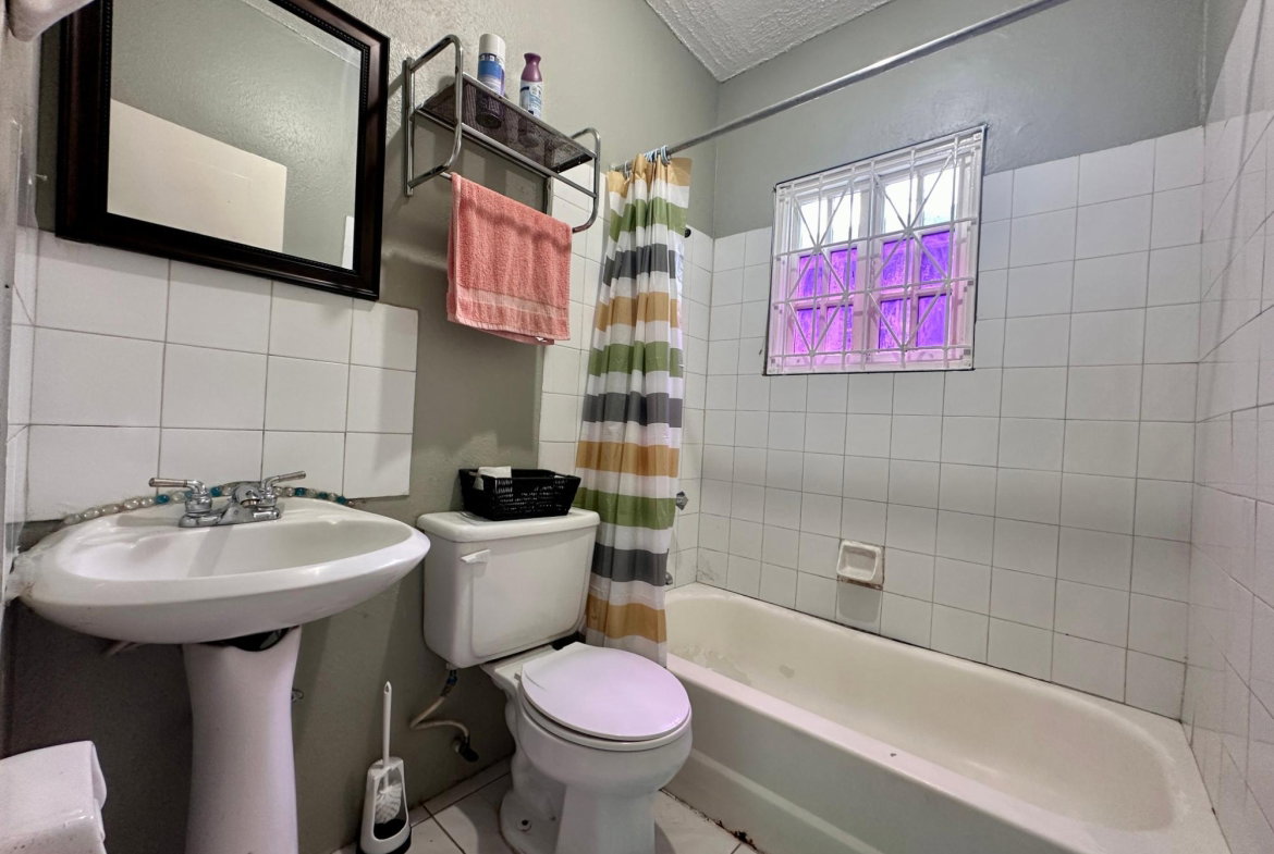 Fourteenth image of 59 Palmetto Avenue in Kingston 6, St. Andrew, Jamaica - property is For Rent