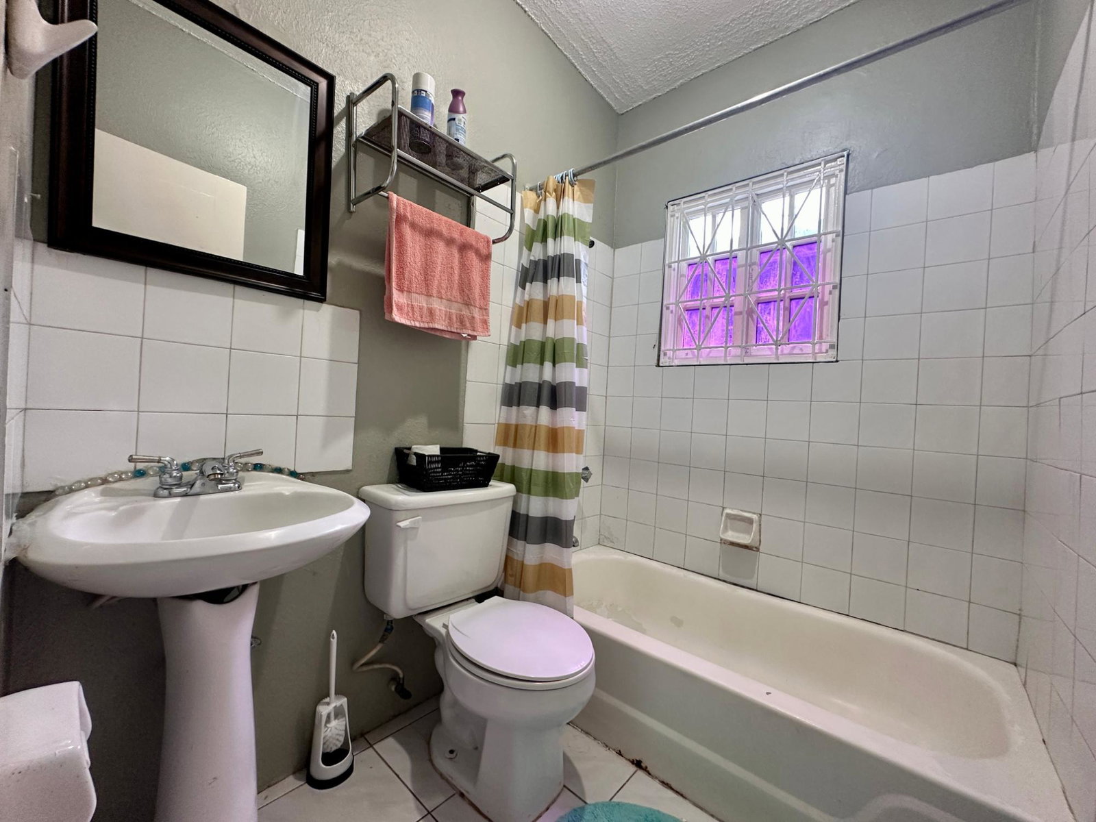 Fourteenth image of 59 Palmetto Avenue in Kingston 6, St. Andrew, Jamaica - property is For Rent