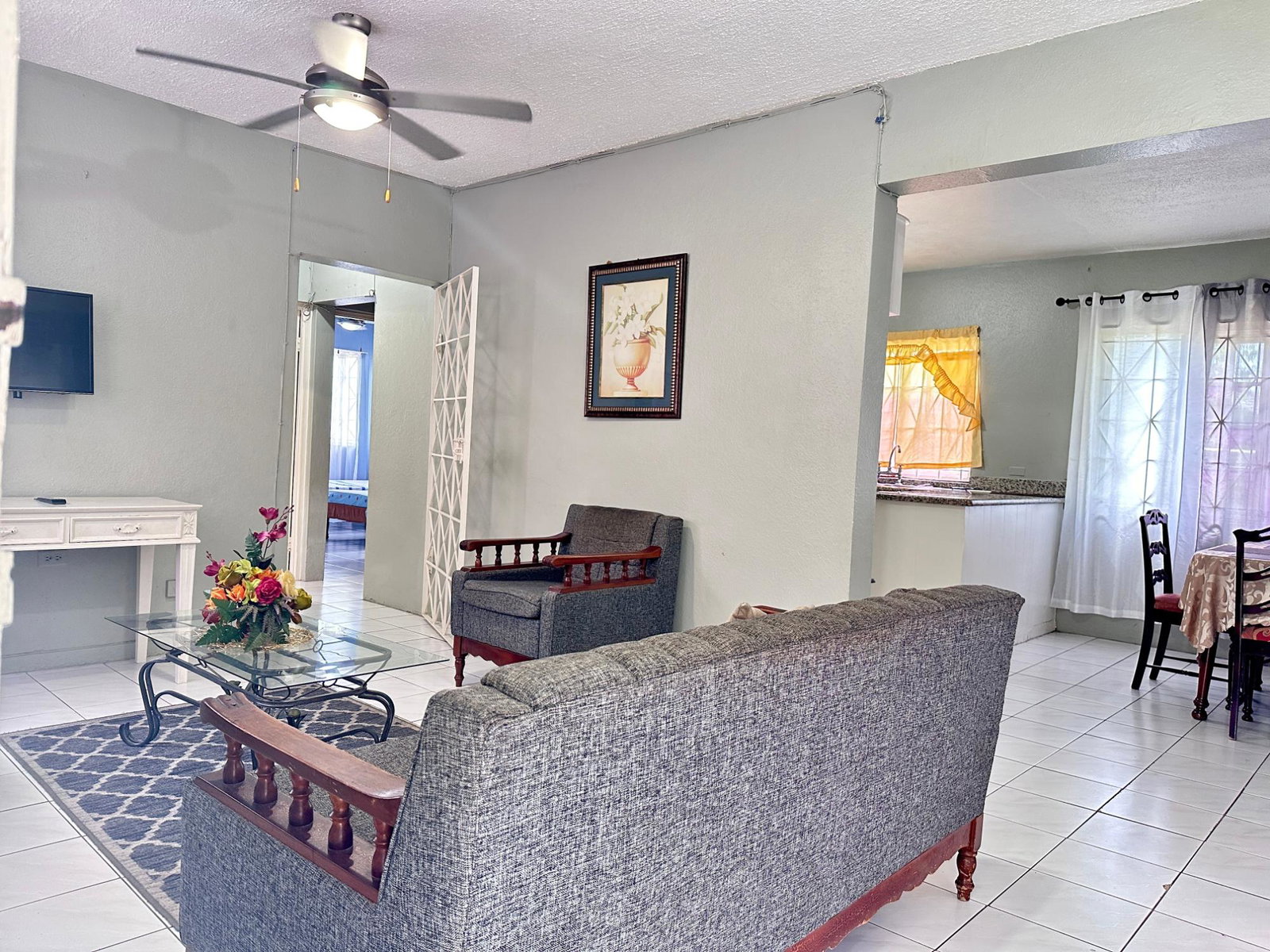 Third image of 59 Palmetto Avenue in Kingston 6, St. Andrew, Jamaica - property is For Rent
