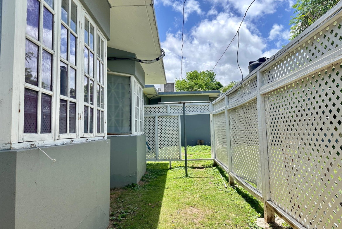 Twenty-Sixth image of 59 Palmetto Avenue in Kingston 6, St. Andrew, Jamaica - property is For Rent