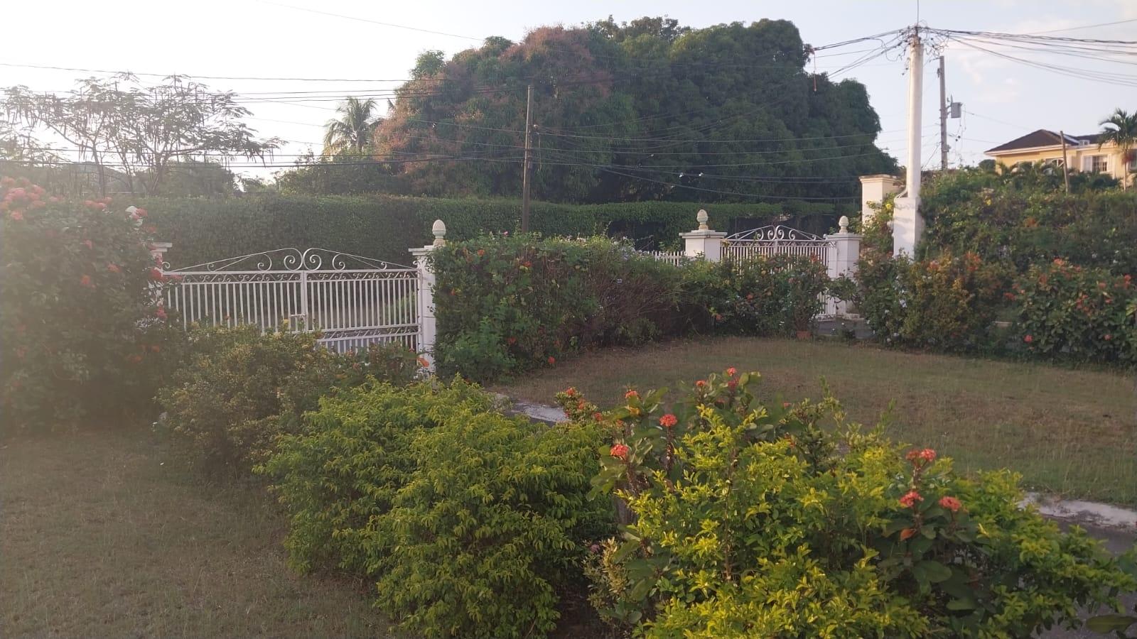 Twenty-First image of 18 Earls Court, Kingston 8 in Kingston 8, St. Andrew, Jamaica - property is For Rent