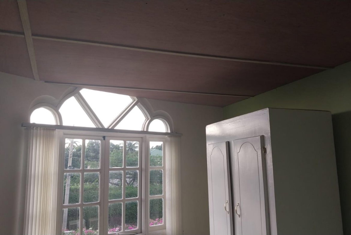 Twenty-Sixth image of 18 Earls Court, Kingston 8 in Kingston 8, St. Andrew, Jamaica - property is For Rent