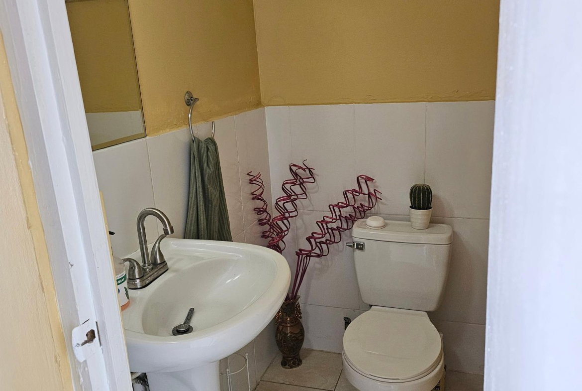 Ninth image of 574 Jacaranda in JACARANDA (U/C), St. Catherine, Jamaica - property is For Rent