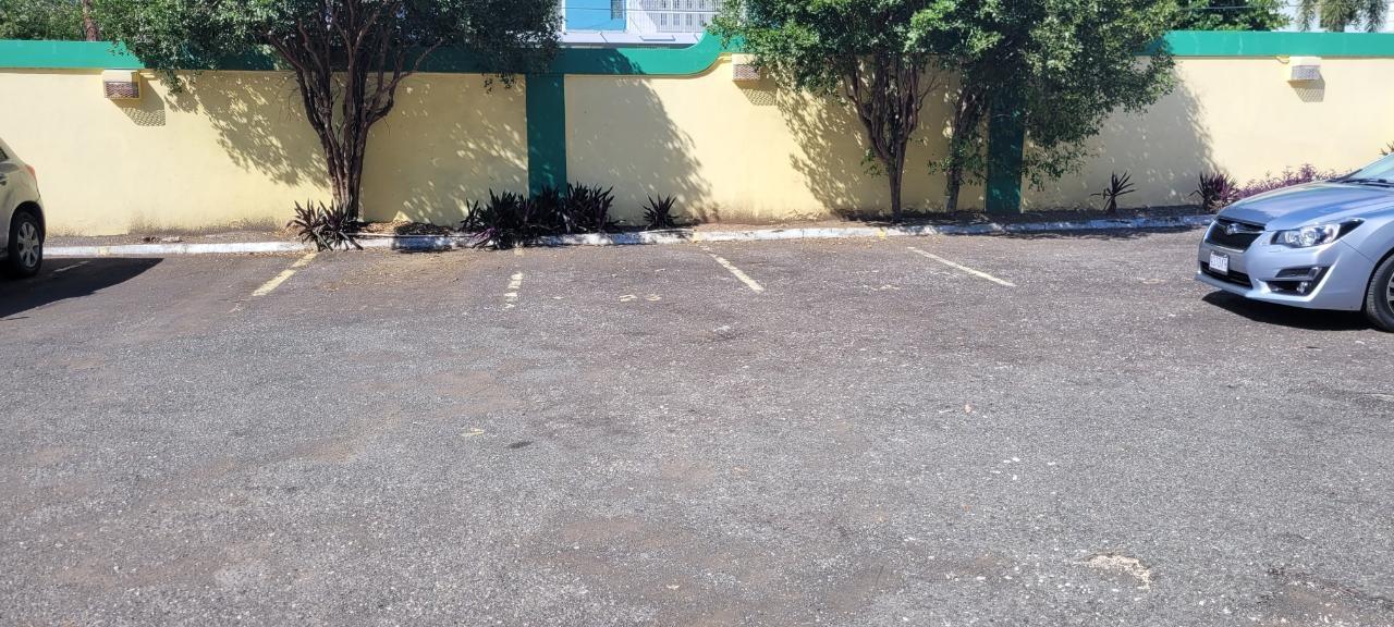 Thirteenth image of Apt 20-10 Central Avenue in CONSTANT SPRING, St. Andrew, Jamaica - property is For Rent
