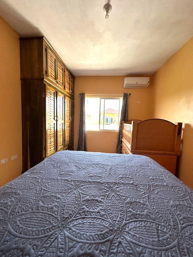 Fifteenth image of 459 South View Dr, Rhyne Park in Little River, St. James, Jamaica - property is For Rent