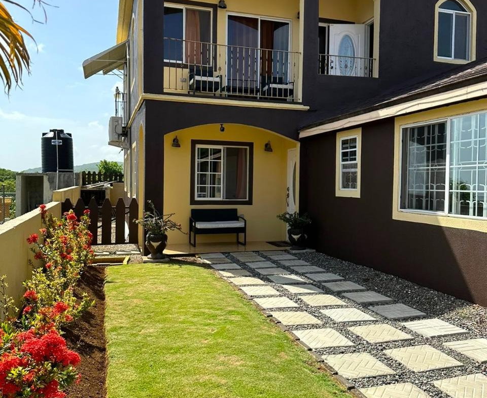 Third image of 459 South View Dr, Rhyne Park in Little River, St. James, Jamaica - property is For Rent