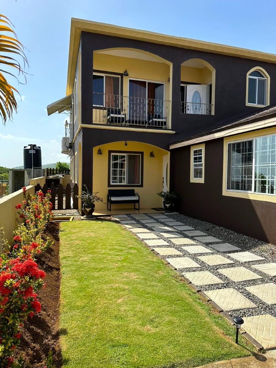 Third image of 459 South View Dr, Rhyne Park in Little River, St. James, Jamaica - property is For Rent