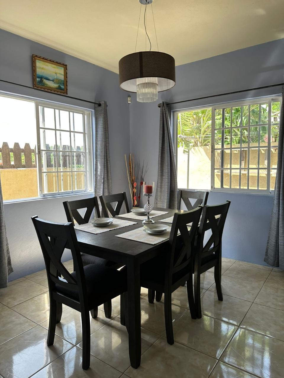Fifth image of 459 South View Dr, Rhyne Park in Little River, St. James, Jamaica - property is For Rent