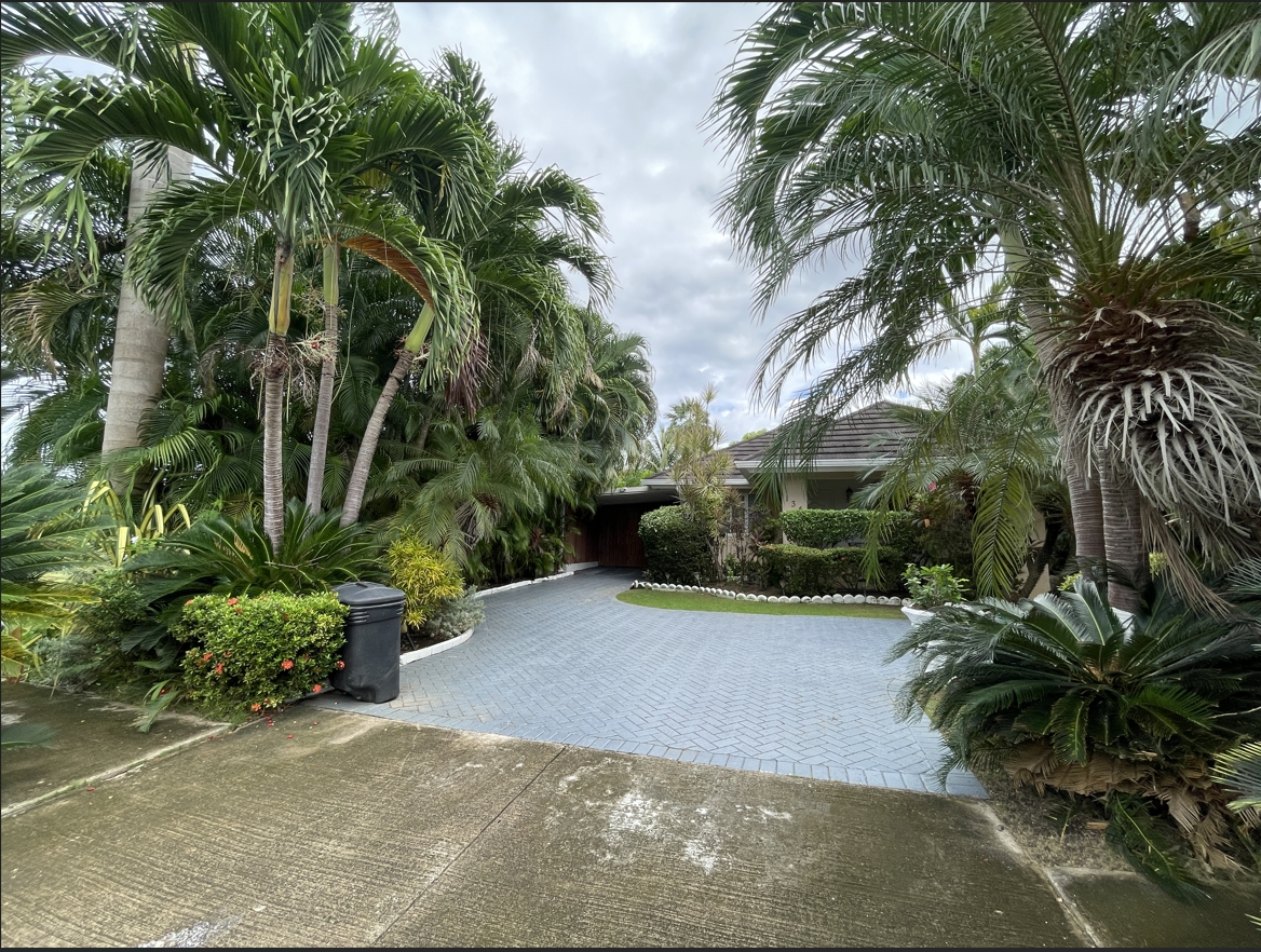 Furnished-3-Bedroom-Home-for-Rent-in-Richmond-Estate-St.-Ann Fourth image of 134 Dandelion Avenue in Richmond, St. Ann, Jamaica - property is For Rent