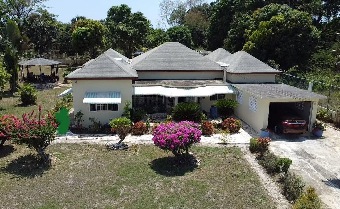 First image of Lot 79 Central Road Black River in Black River, St. Elizabeth, Jamaica - property is For Rent