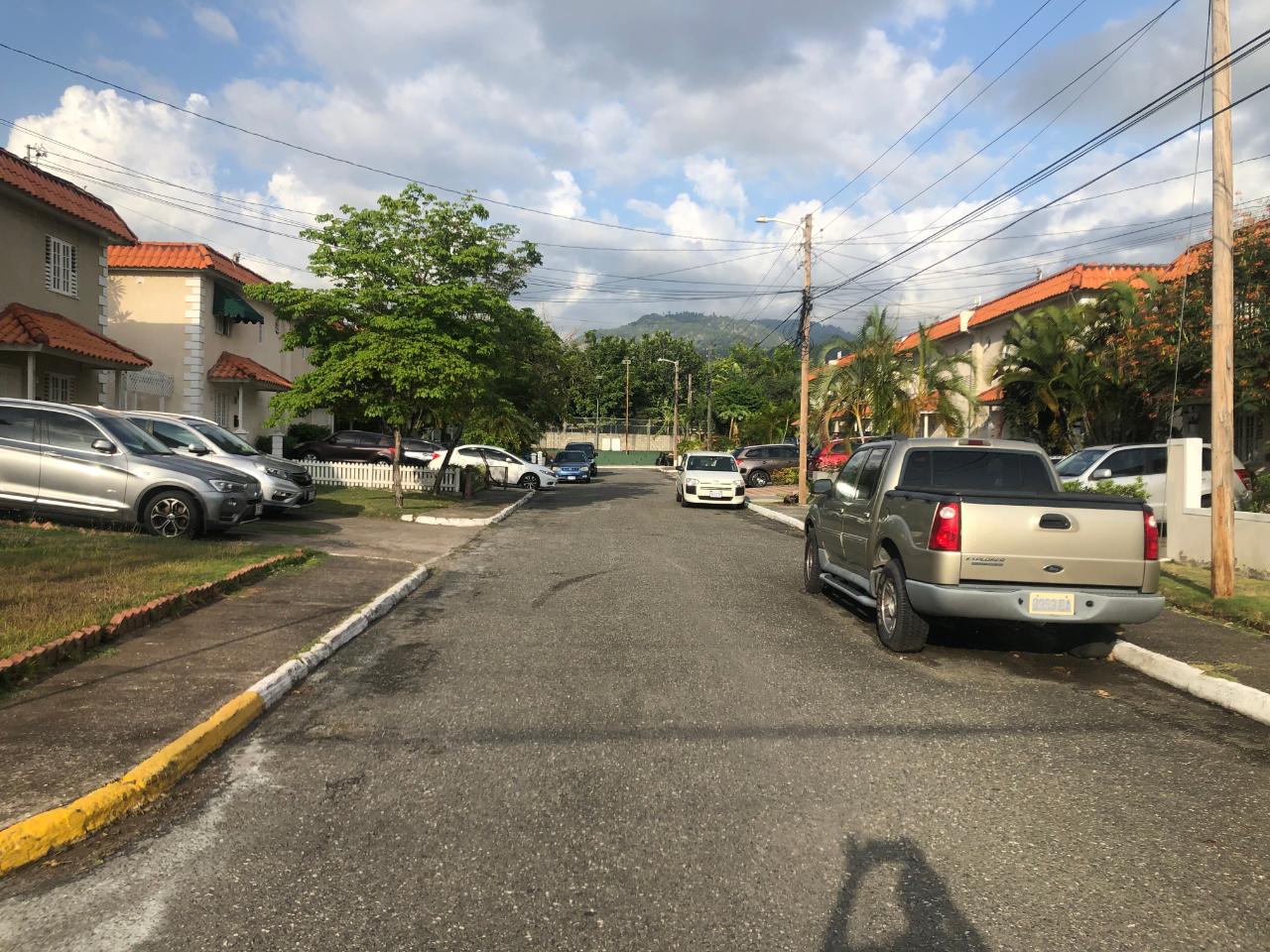 Sixth image of Cowper Avenue in Kingston 6, St. Andrew, Jamaica - property is For Rent