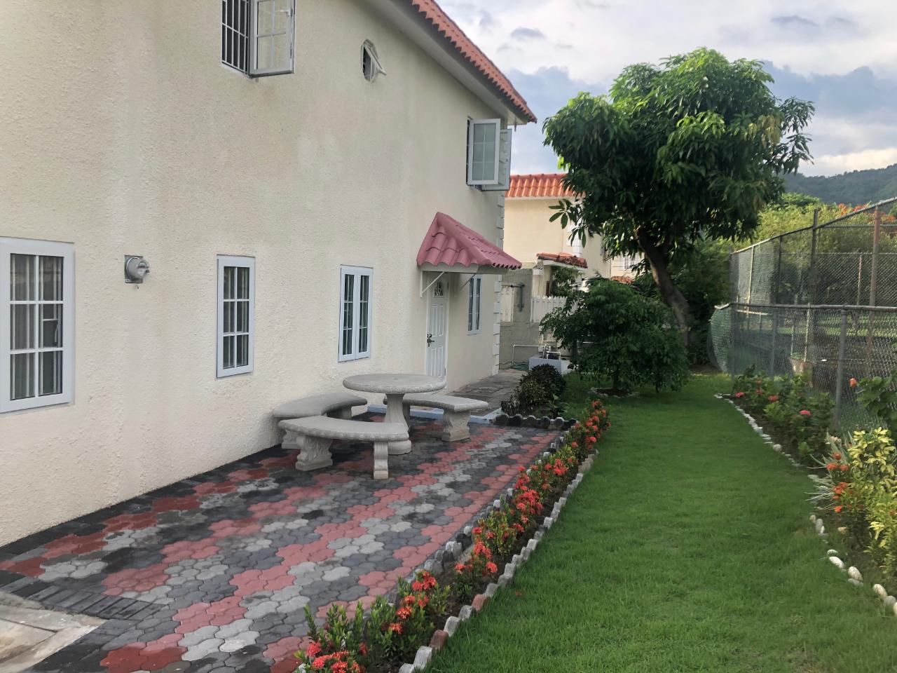 Tenth image of Cowper Avenue in Kingston 6, St. Andrew, Jamaica - property is For Rent