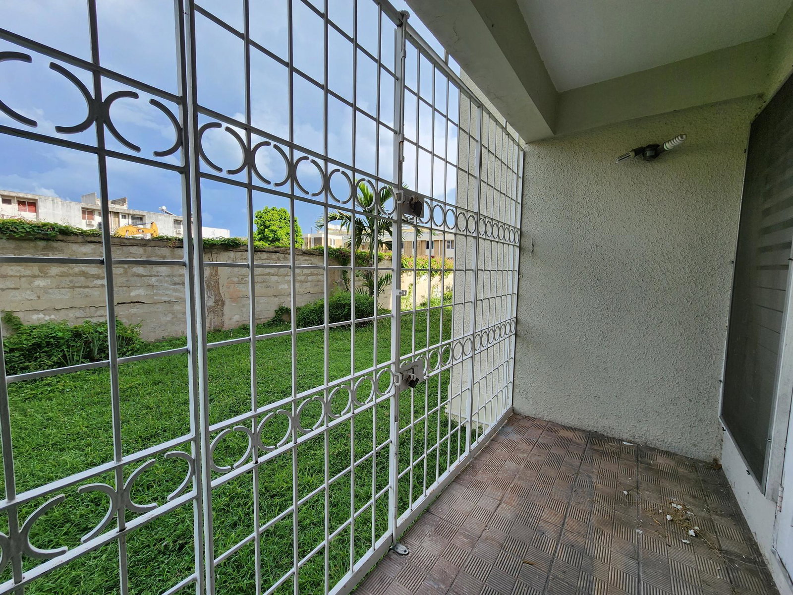 Sixteenth image of 26e-1 East Avenue in Kingston 8, St. Andrew, Jamaica - property is For Rent
