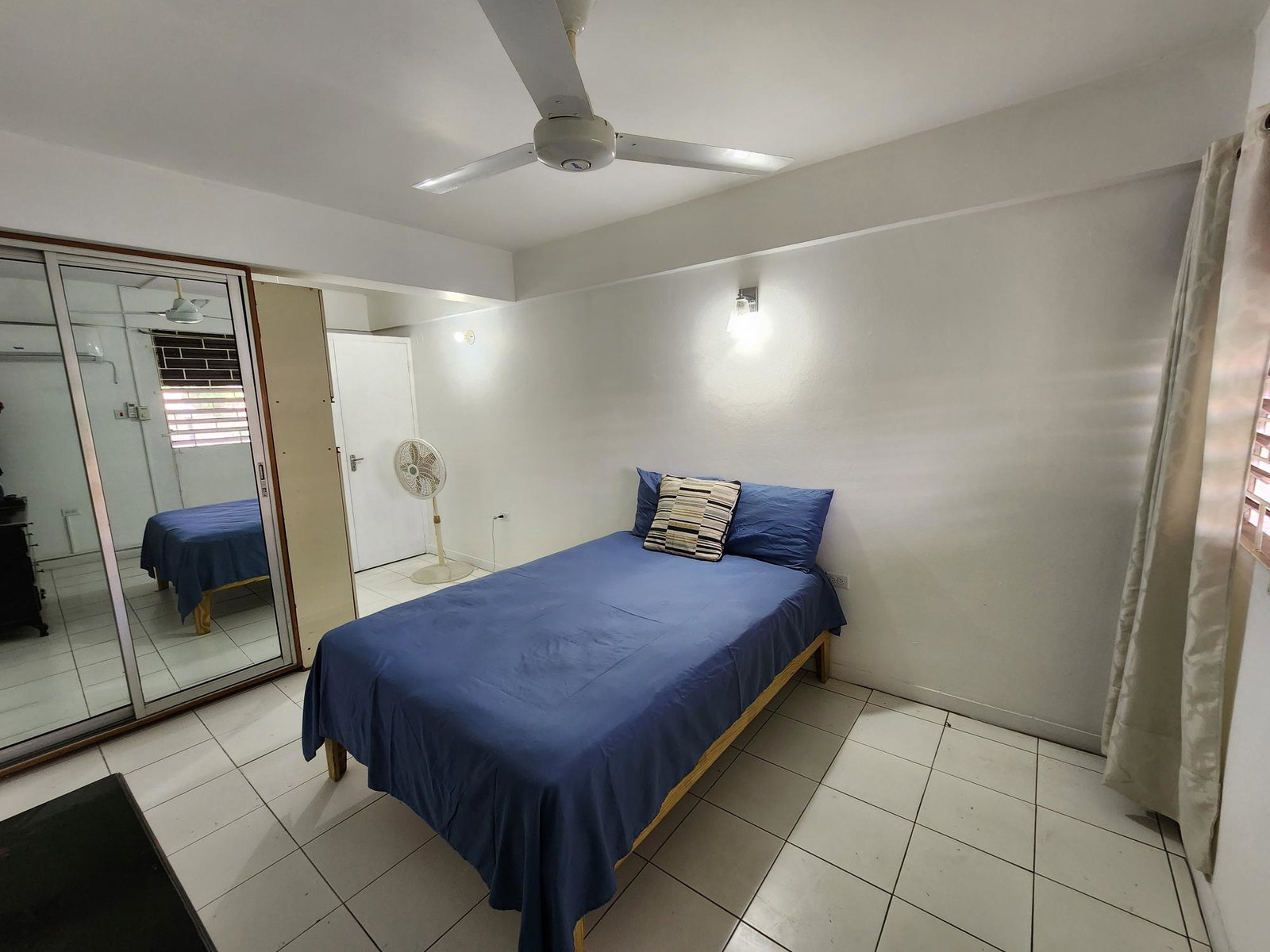 Tenth image of 26e-1 East Avenue in Kingston 8, St. Andrew, Jamaica - property is For Rent